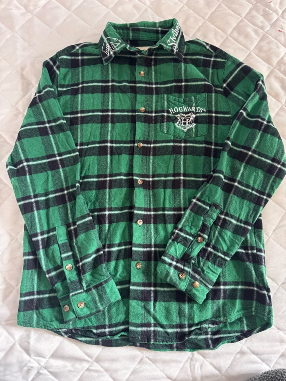 Slytherin Hogwarts Plaid Flannel – Size Medium
